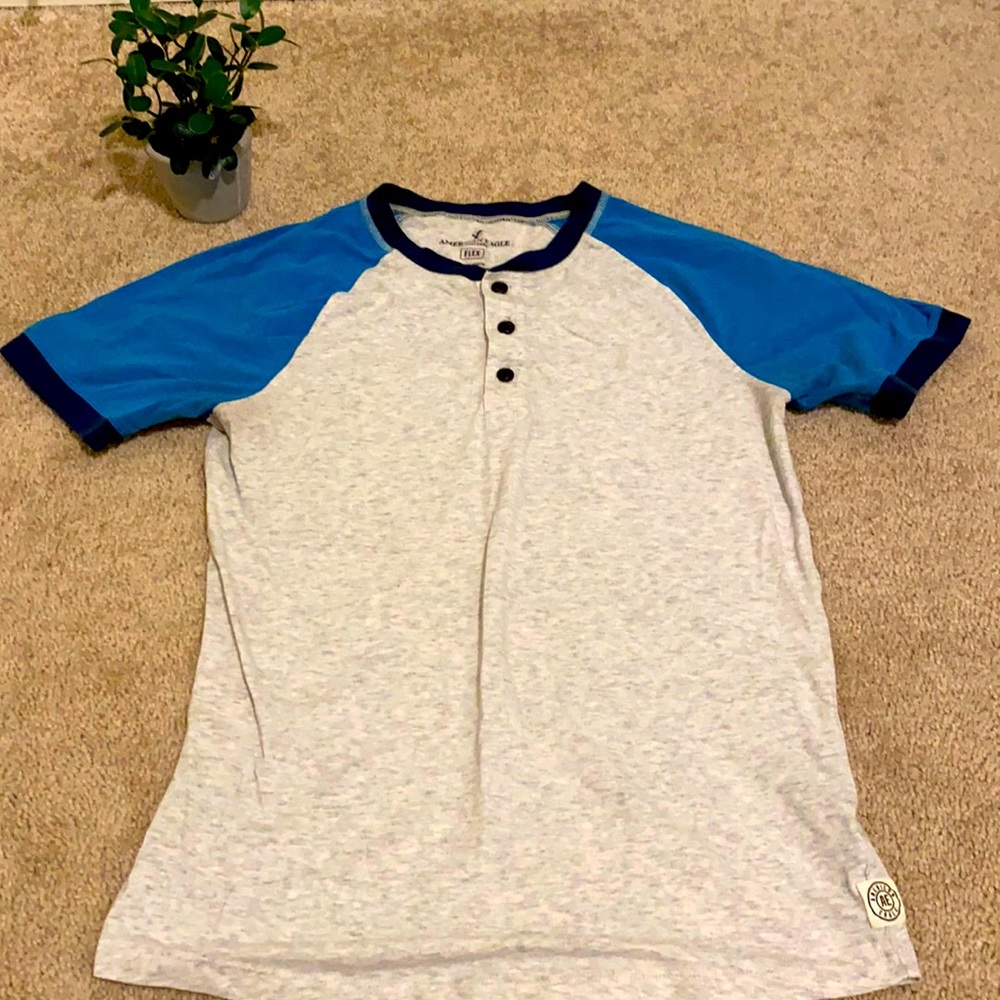 Xs Flex fit Henley men’s American eagle ae 🦅